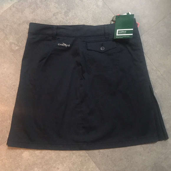 Chervo Dresses & Skirts - Chervo women’s golf skort